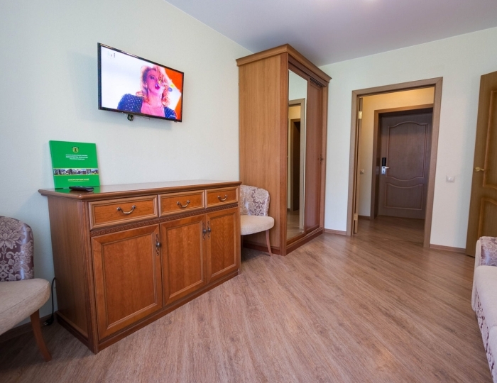 «Люкс» 2-местный 2-комнатный, Корпус «Калининград» - Санаторий «Елочки Минфина РФ» Домодедово